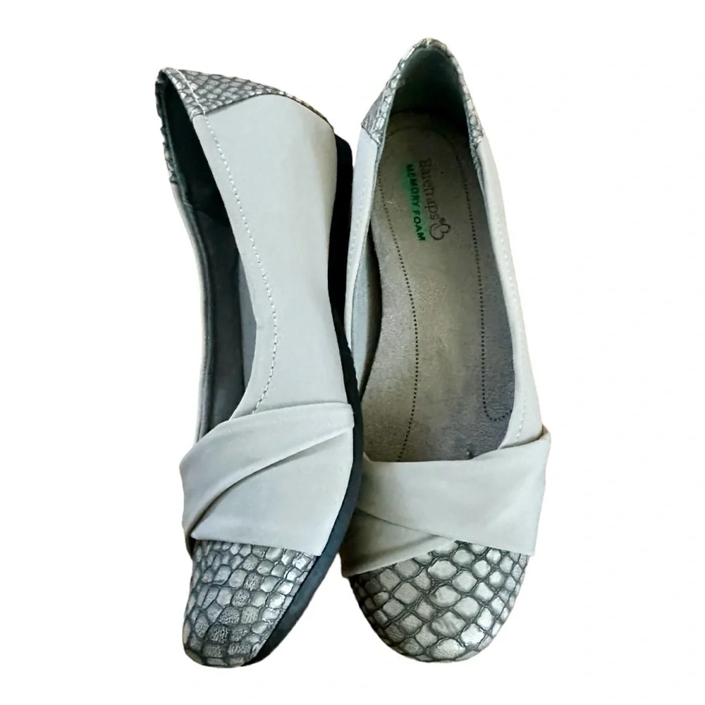 Bare Traps Memory Foam Lexia Wedge Pump Loafer Natural Gray - Women's Size 7.5